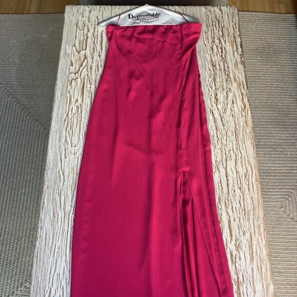 Asher Strapless Dress in Pink - Superdown - Picture 5 of 5